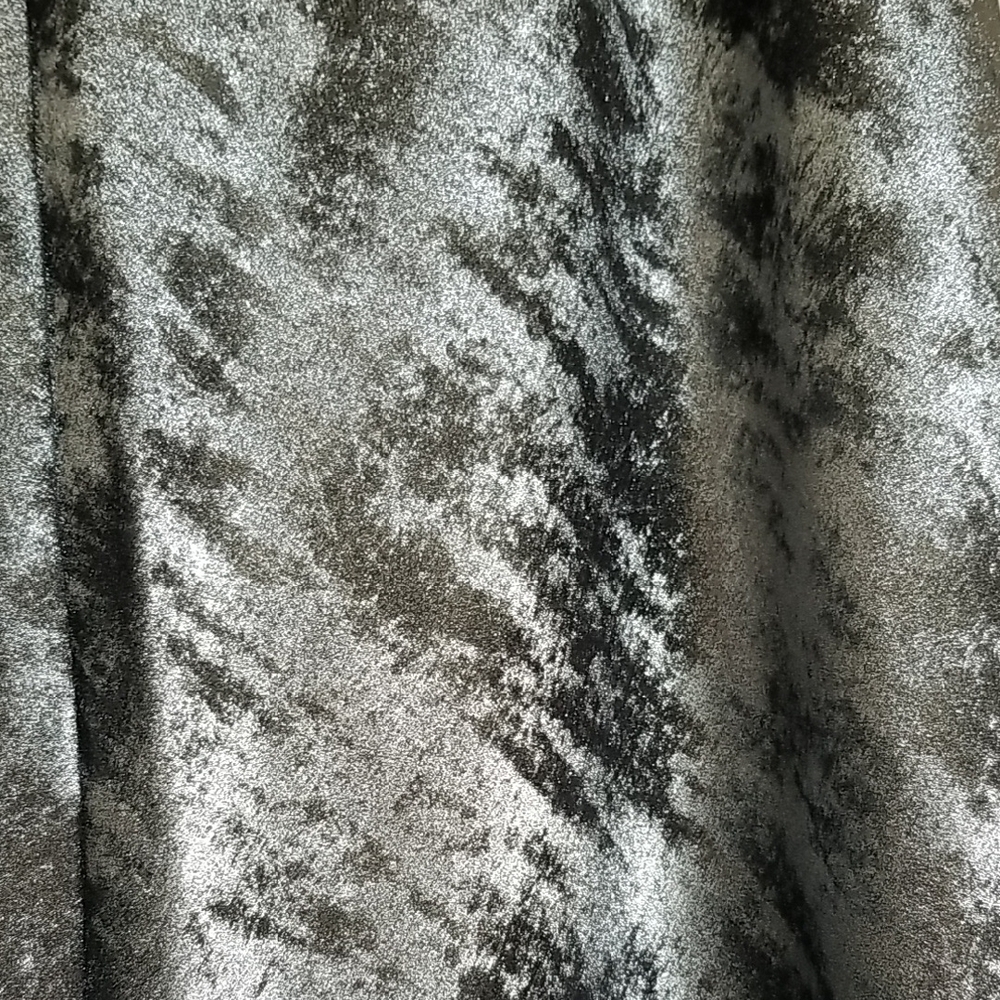 Karen Kane Night Lights Metallic Midi Skirt - Picture 7 of 15